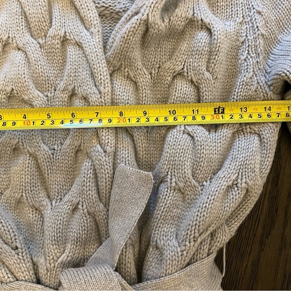 Dreamy Soft Cashmere Grey Belted Cardigan 90% merino wool 10% Cashmere M - Picture 8 of 12